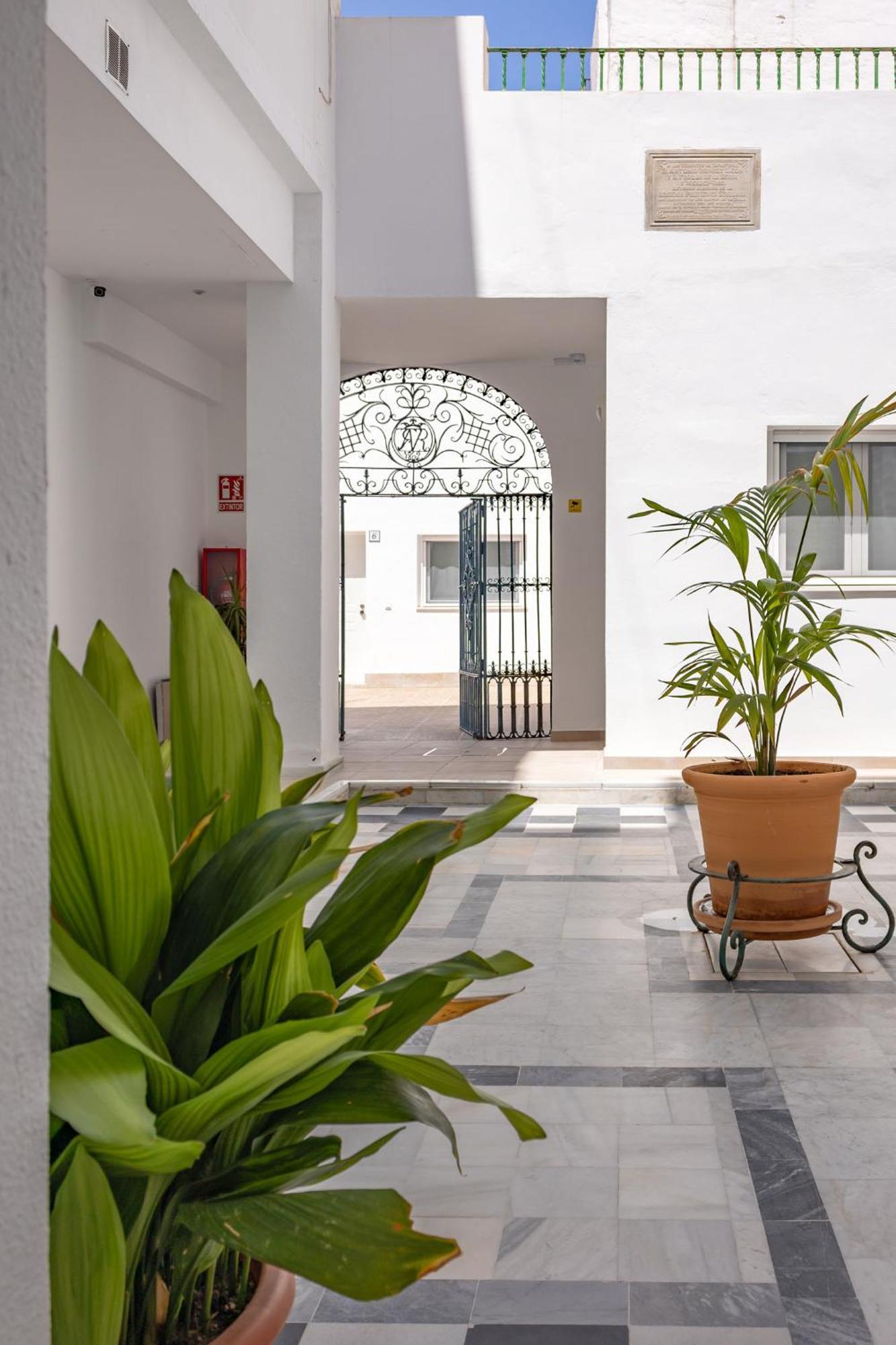 Cervantes Studios 6 Sevilla Eksteriør bilde
